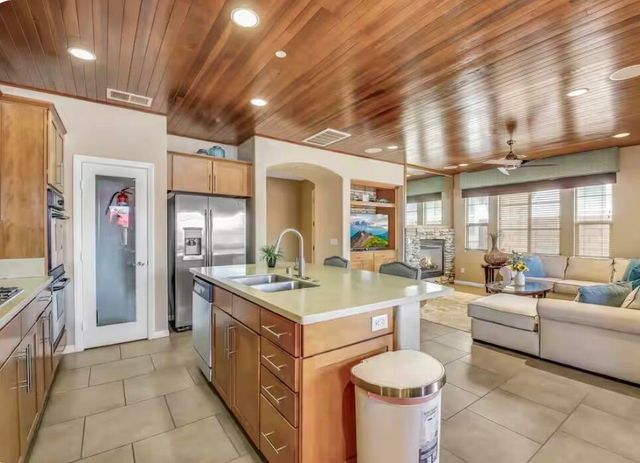 43157 Armonia Court, Indio, CA 92203