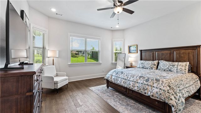 3864 W Violet Street, Fayetteville, AR 72704