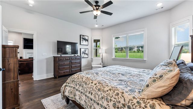 3864 W Violet Street, Fayetteville, AR 72704