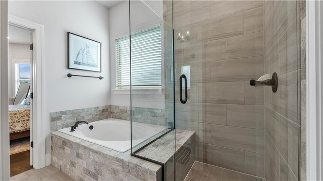 3864 W Violet Street, Fayetteville, AR 72704