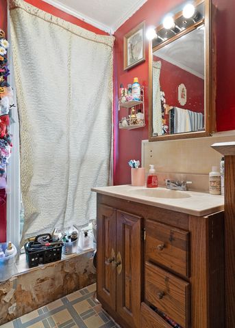 2184 Hyder Mountain Rd, Cookeville, TN 38506