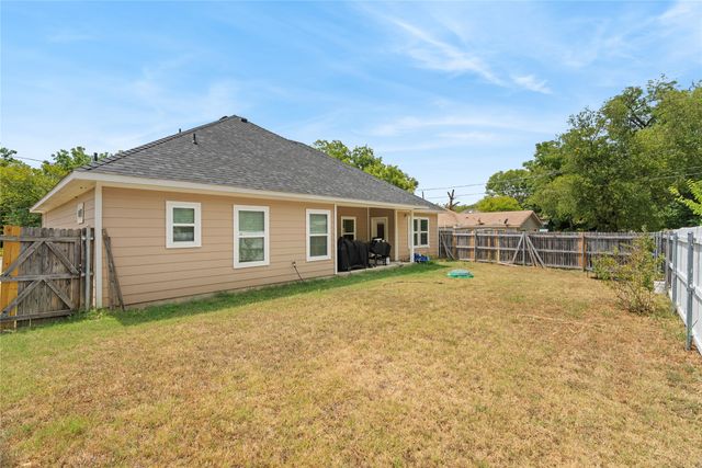 601 E Jefferson Street, Waxahachie, TX 75165
