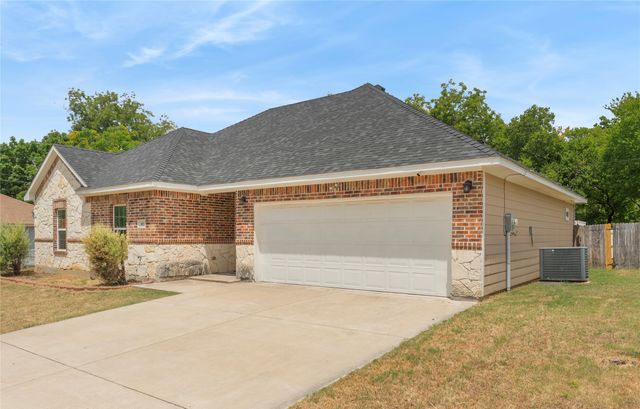 601 E Jefferson Street, Waxahachie, TX 75165