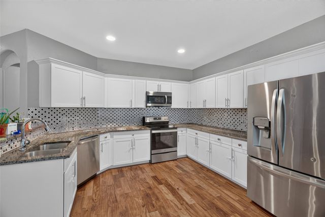 601 E Jefferson Street, Waxahachie, TX 75165
