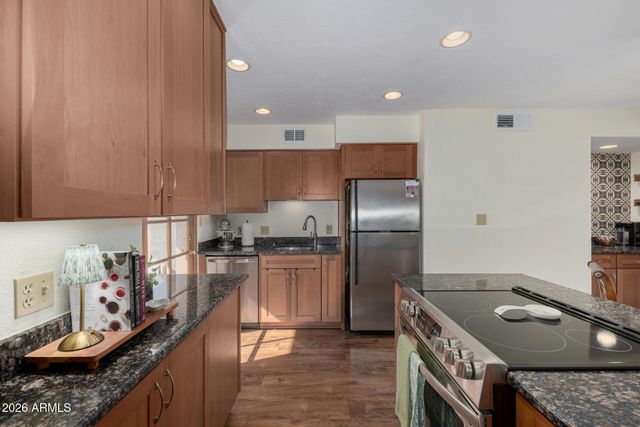 5998 N 78TH Street 100, Scottsdale, AZ 85250