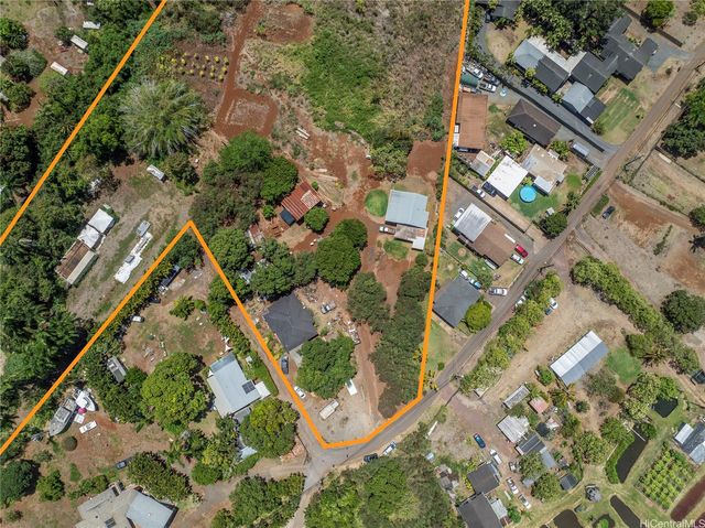 66-195 Kaamooloa Road B, Waialua, HI 96791