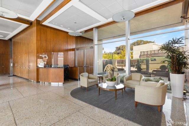 1050 North Point Street 405, San Francisco, CA 94109