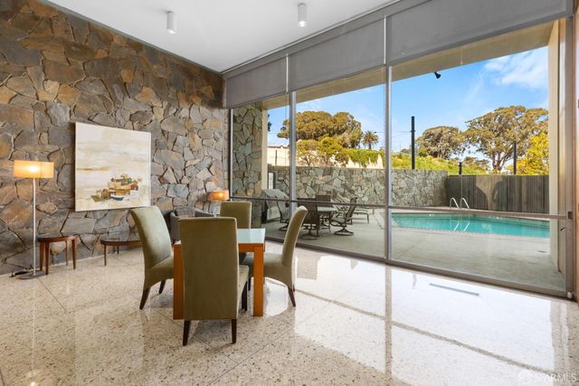 1050 North Point Street 405, San Francisco, CA 94109