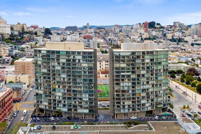 1050 North Point Street 405, San Francisco, CA 94109