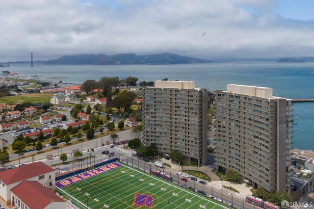 1050 North Point Street 405, San Francisco, CA 94109