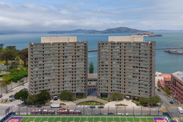 1050 North Point Street 405, San Francisco, CA 94109