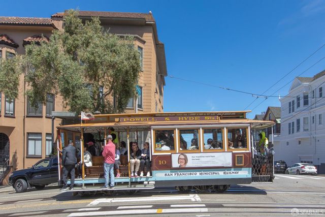 1050 North Point Street 405, San Francisco, CA 94109