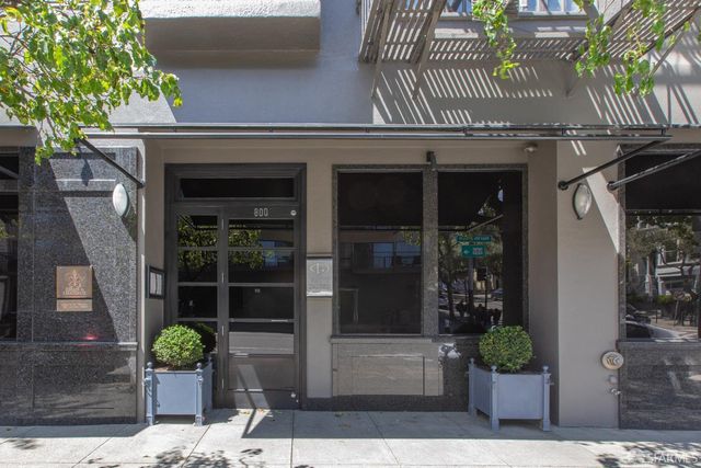 1050 North Point Street 405, San Francisco, CA 94109