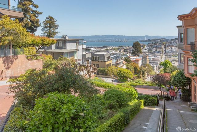 1050 North Point Street 405, San Francisco, CA 94109