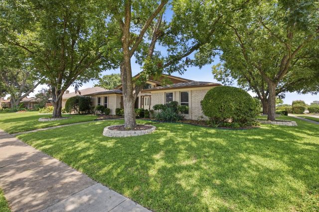 442 Brookfield Drive, Garland, TX 75040