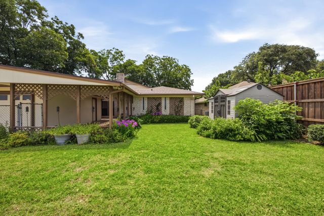 442 Brookfield Drive, Garland, TX 75040