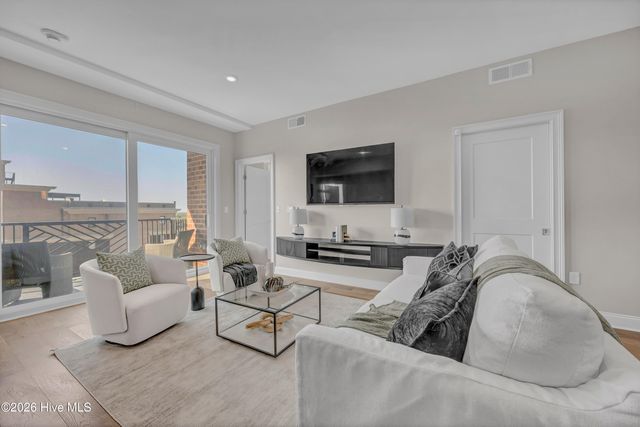 240 N Water Street 854, Wilmington, NC 28401