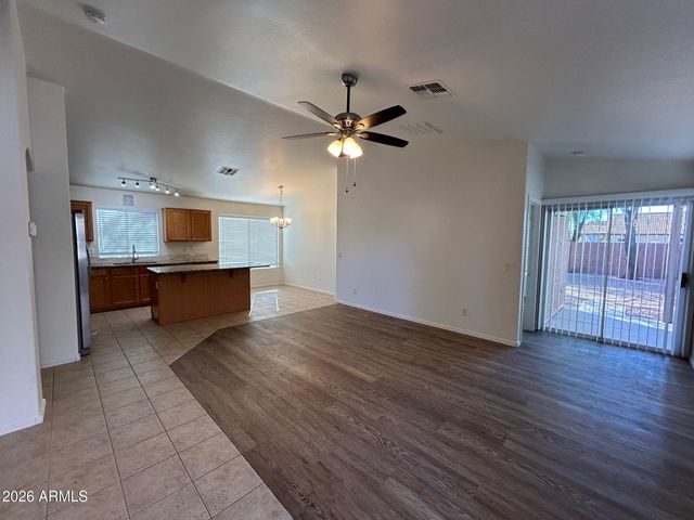 2109 E DANBURY Road, Phoenix, AZ 85022