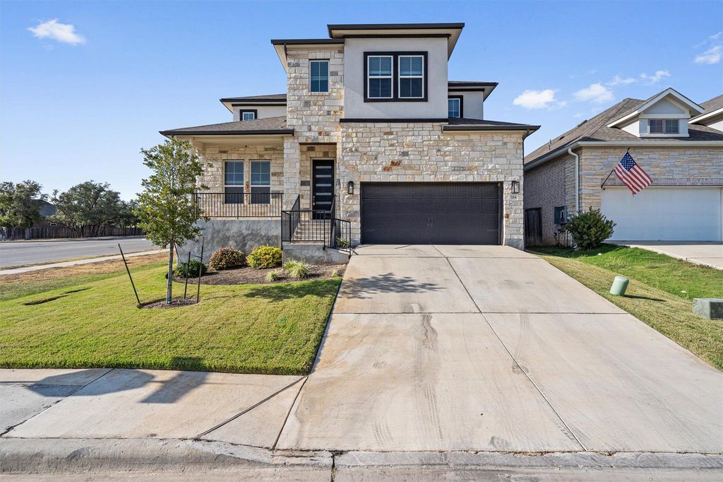 724 Pinnacle View DR, Georgetown, TX 78628