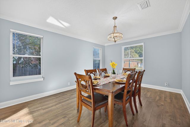 1808 STARWAN Road E, Jacksonville, FL 32211