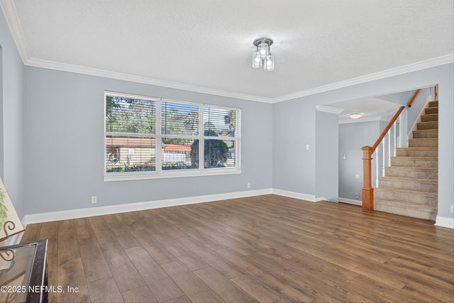 1808 STARWAN Road E, Jacksonville, FL 32211