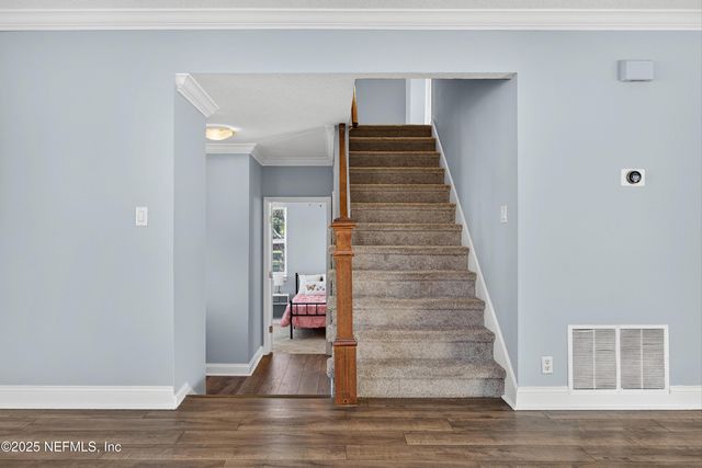 1808 STARWAN Road E, Jacksonville, FL 32211