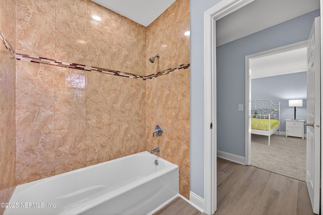 1808 STARWAN Road E, Jacksonville, FL 32211