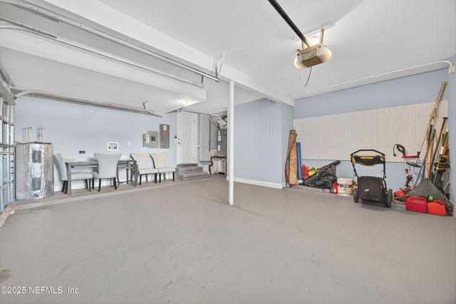 1808 STARWAN Road E, Jacksonville, FL 32211