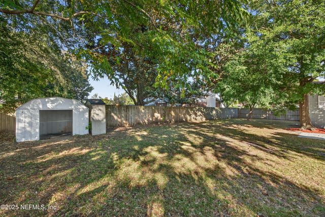 1808 STARWAN Road E, Jacksonville, FL 32211