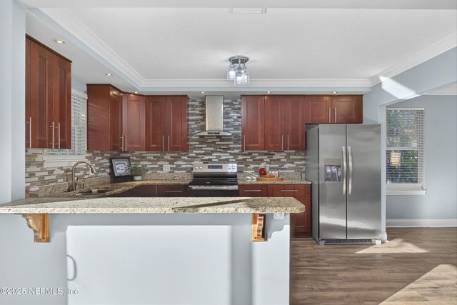 1808 STARWAN Road E, Jacksonville, FL 32211