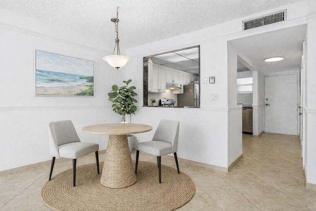 3580 S Ocean Boulevard 4c, South Palm Beach, FL 33480