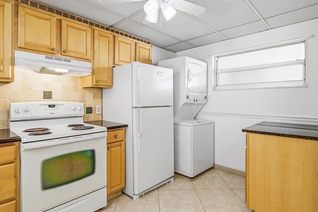 3580 S Ocean Boulevard 4c, South Palm Beach, FL 33480