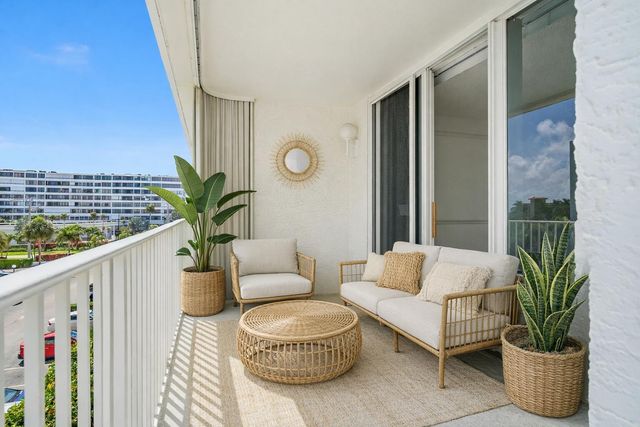 3580 S Ocean Boulevard 4c, South Palm Beach, FL 33480