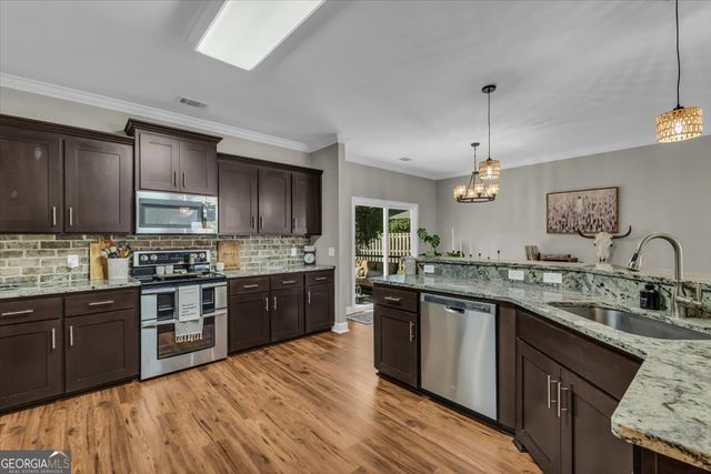 390 Wicklow Drive, Richmond Hill, GA 31324