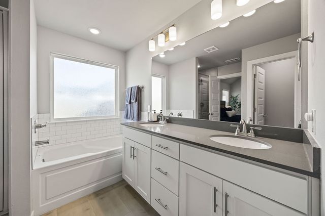 624 S Benchmark Lane, Fayetteville, AR 72704