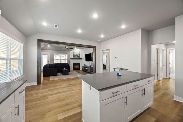 624 S Benchmark Lane, Fayetteville, AR 72704