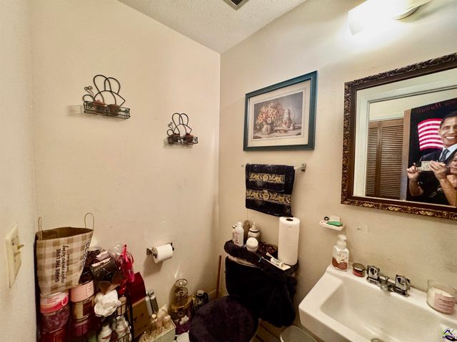 106 Williams Drive, Bonaire, GA 31005