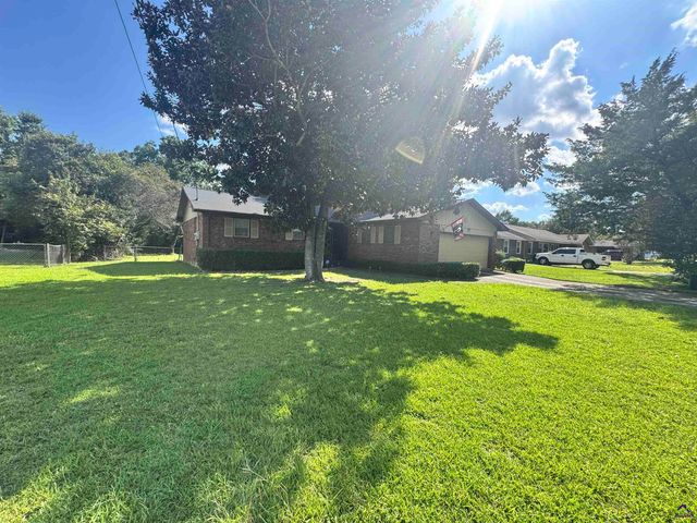 106 Williams Drive, Bonaire, GA 31005