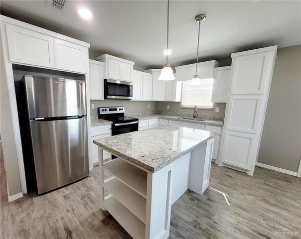 3808 Las Vistas Lane 1, Weslaco, TX 78596