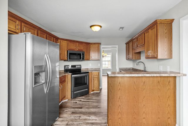 2774 Cascade Dr, Clarksville, TN 37042