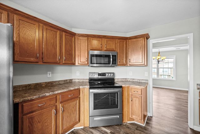2774 Cascade Dr, Clarksville, TN 37042