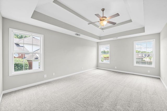 2774 Cascade Dr, Clarksville, TN 37042