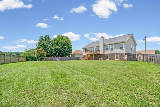 2774 Cascade Dr, Clarksville, TN 37042