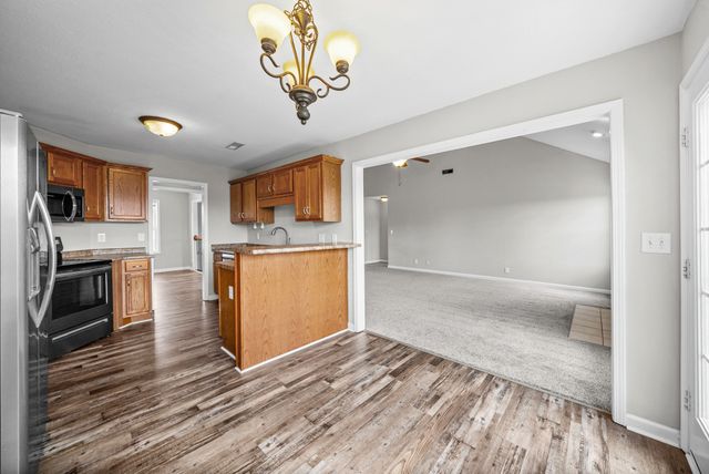 2774 Cascade Dr, Clarksville, TN 37042