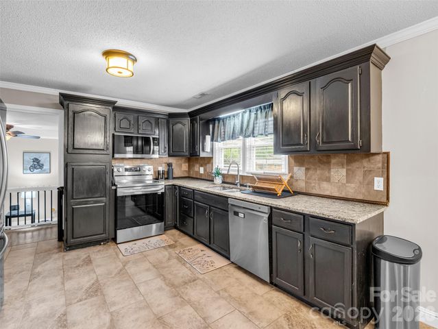 163 Tanner Street, Rutherfordton, NC 28193
