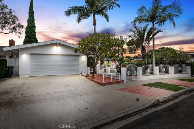 11101 Martha Ann Drive, Rossmoor, CA 90720