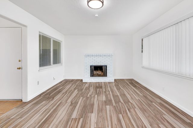 4074 N Ila Avenue, Fresno, CA 93705