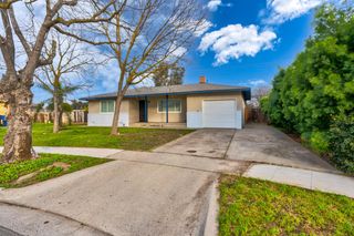 4074 N Ila Avenue, Fresno, CA 93705