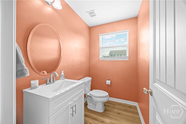 2 Flagler Drive, Savannah, GA 31419