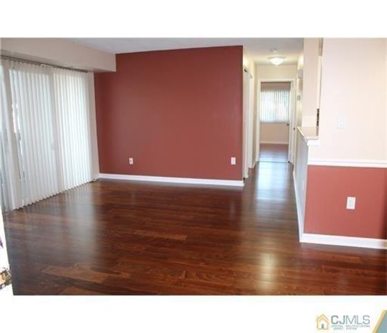 1201 Aspen Drive, Plainsboro, NJ 08536